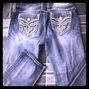 Rock Revival 29 Delara Mid-Rise Curvy Crop